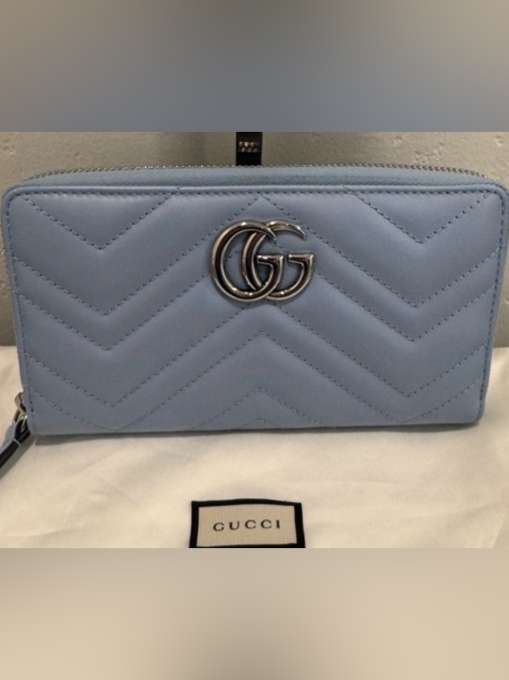 Gucci Marmot Sky Blue Quilted
GG Zip Wallet